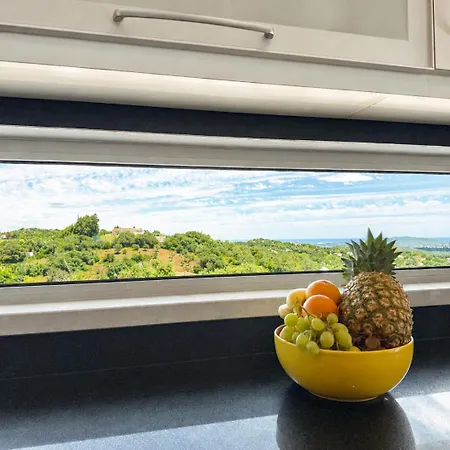Topazio - 4 Bedrooms, Private Pool, Jacuzzi, Airco & Sea Views! Вилла *