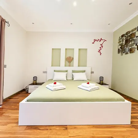 Topazio - 4 Bedrooms, Private Pool, Jacuzzi, Airco & Sea Views! * São Brás de Alportel