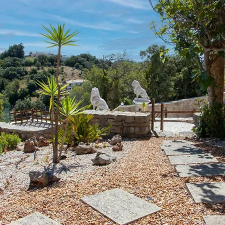 Villa Topazio - 4 Bedrooms, Private Pool, Jacuzzi, Airco & Sea Views!