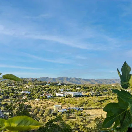 Вилла Topazio - 4 Bedrooms, Private Pool, Jacuzzi, Airco & Sea Views!